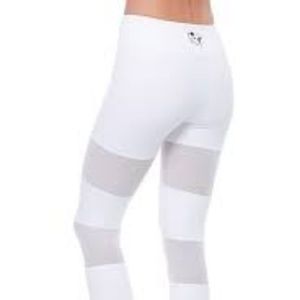 Flexi Lexi Peek-a-boo Flexi Yoga Pants